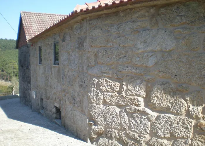 Casa De Santo Andre Holiday home Moncao